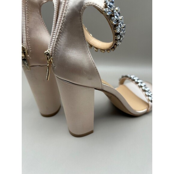 Jewel Badgley Mischka Mayra Ankle Strap Evening Shoe Heels Champagne Size 6.5M - Picture 6 of 8